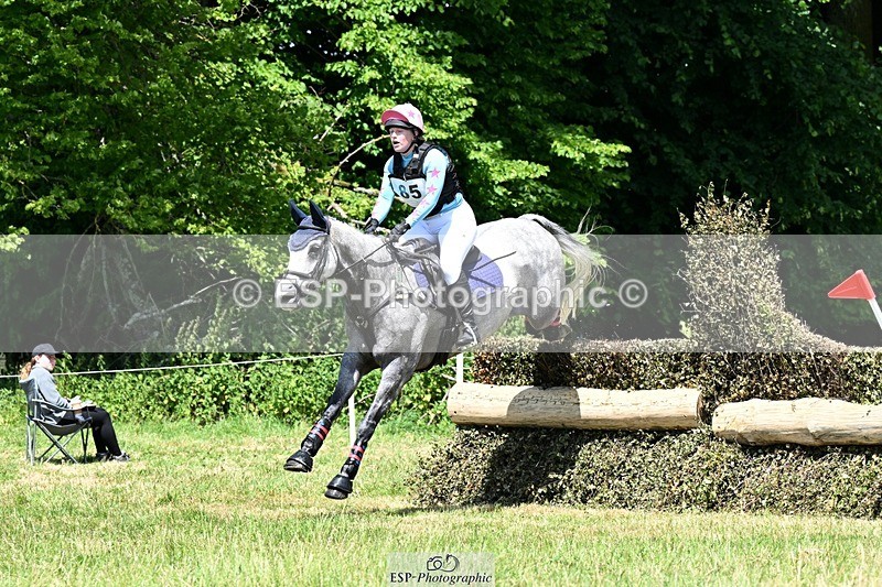 240629X-124235-2672 - 085-Harriet_Hunter-BANNAGH_LUX