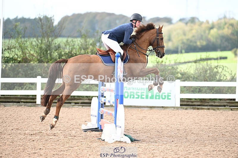 241023A-135425-00921 - Cls 4 Newcomers and 1.10m Open