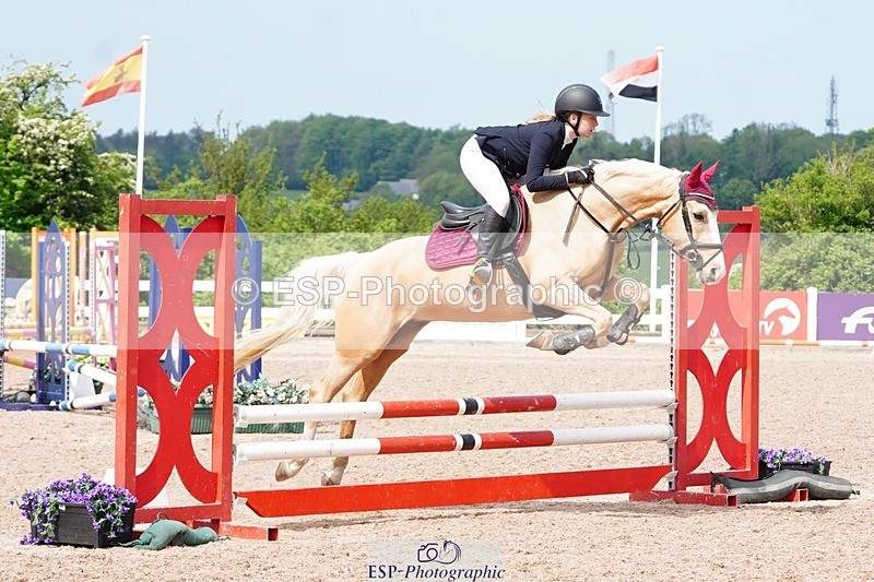 250503-105856-00576 - Cls 19+20 Club and Schools 70cm