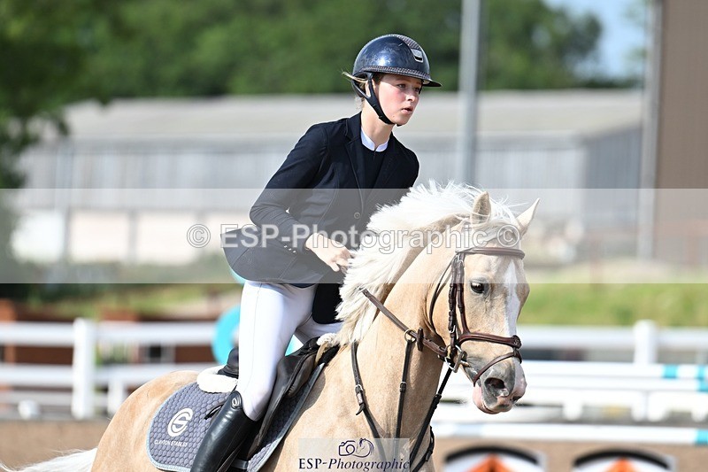 260627-173033-05762 - Cls 27 Foxhunter and 1.10m