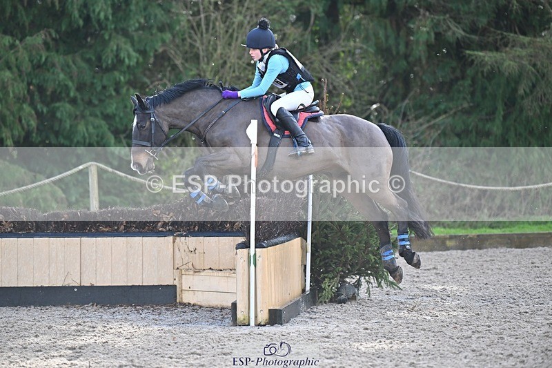 240302-150307-01689 - Cls 3 90-95cm