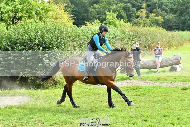 230817-152917-01528 - Theo's 2nd Group - XC