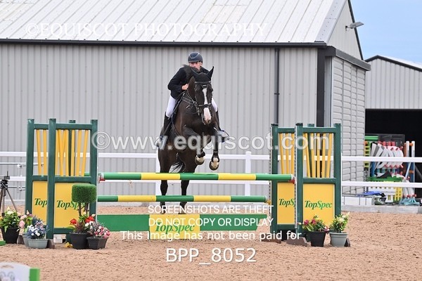 BPP_8052 - CLASS 17 FRI The Farriers Challenge Senior 1.15m Open Inc 1.15m Members Cup
