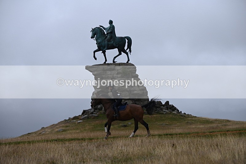 DSC_1722 - Time at Statue 12:13 to 12:32