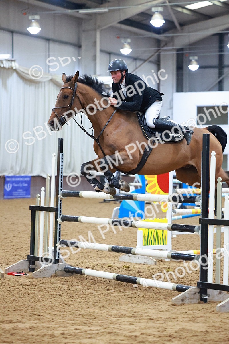 SBM_002093 - Class 5 - Senior Foxhunter 1.20m
