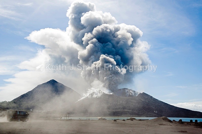 YR6M1286 - Worldwide