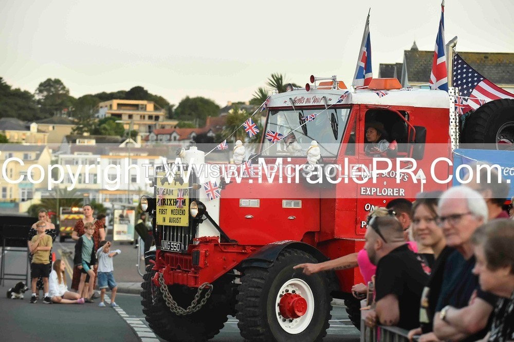 SH4_3982 - Carnival Procession.