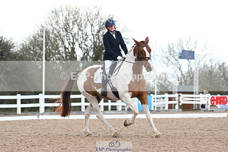 240323A-110857-02527 - DR Novice 24