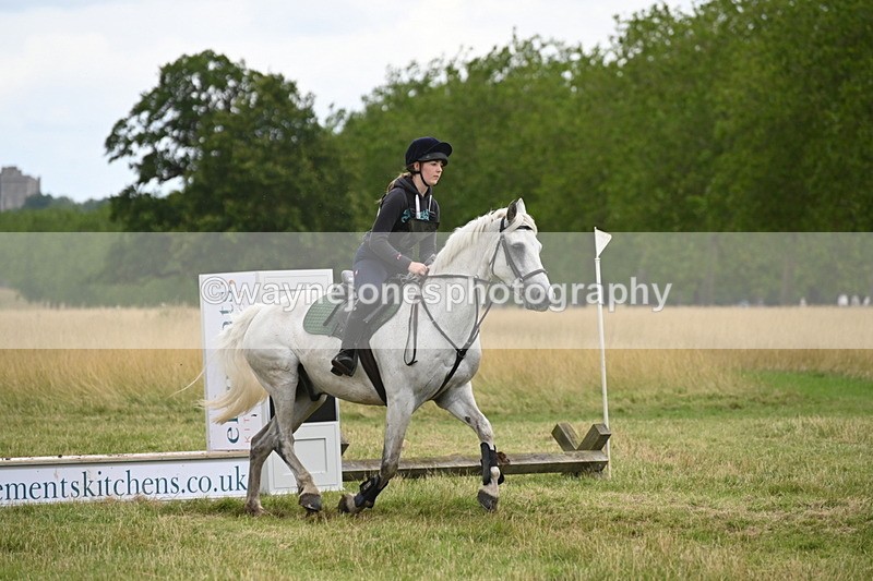 WJ6_4708 - Time at Jump 13:04 to 13:34