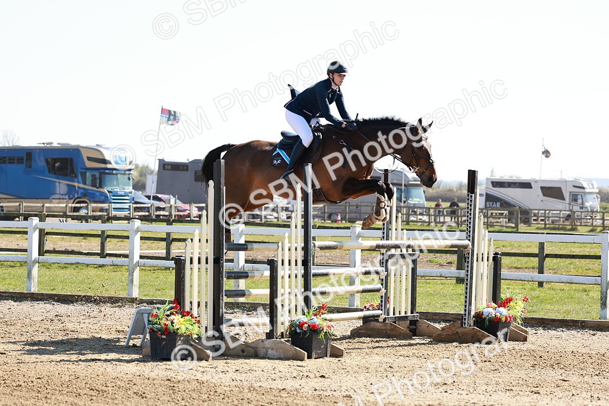 SBM_004772 - Class 18 - Senior Foxhunter - 1.20m