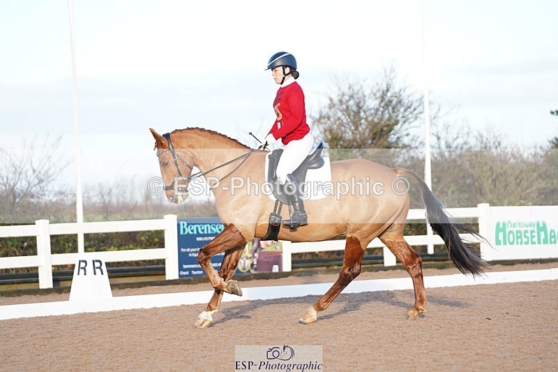 241214-102836-00177 - 108-Pippa.Knight-KFS.Boston.Burglar