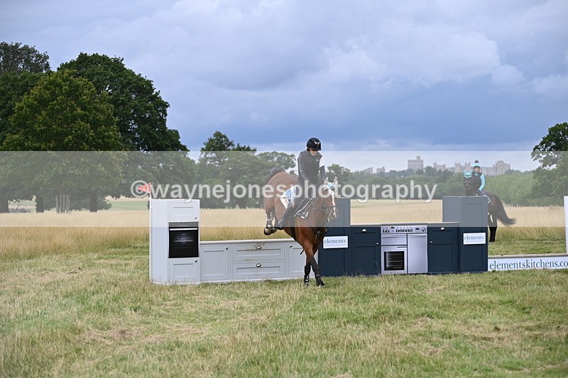 WJ6_3100 - Time at Jump 11:06 to 11:40