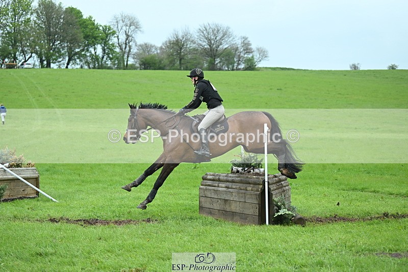 250419-123723-10657 - 417-Anna.Bruce-APPLE.PYE