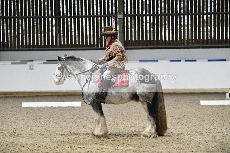 WJ5_9539 - Time 13:04 to 13:41 Fancy Dress DTM