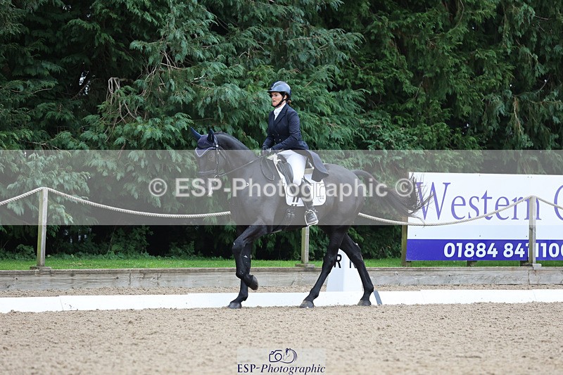 241024-152442-04825 - 232-Alison.Lidstone-MIDNIGHT.ROLLERCOASTER