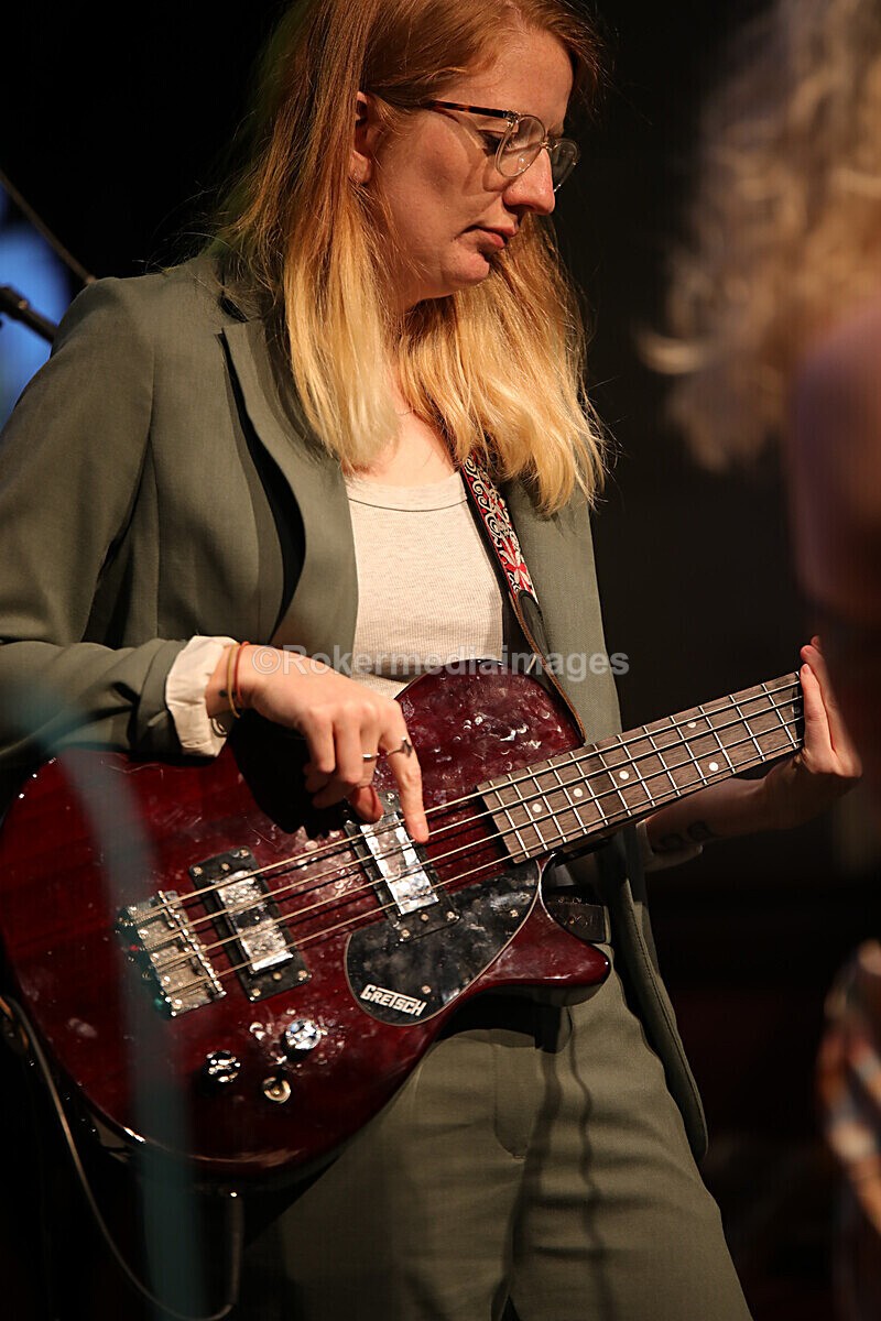 FOLK N BLUES-475 - FOLK and BLUES SEPT 2022