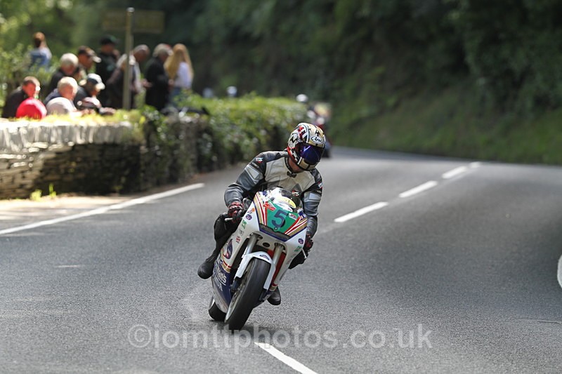 FOM_1078 - Classic TT Lap of honour