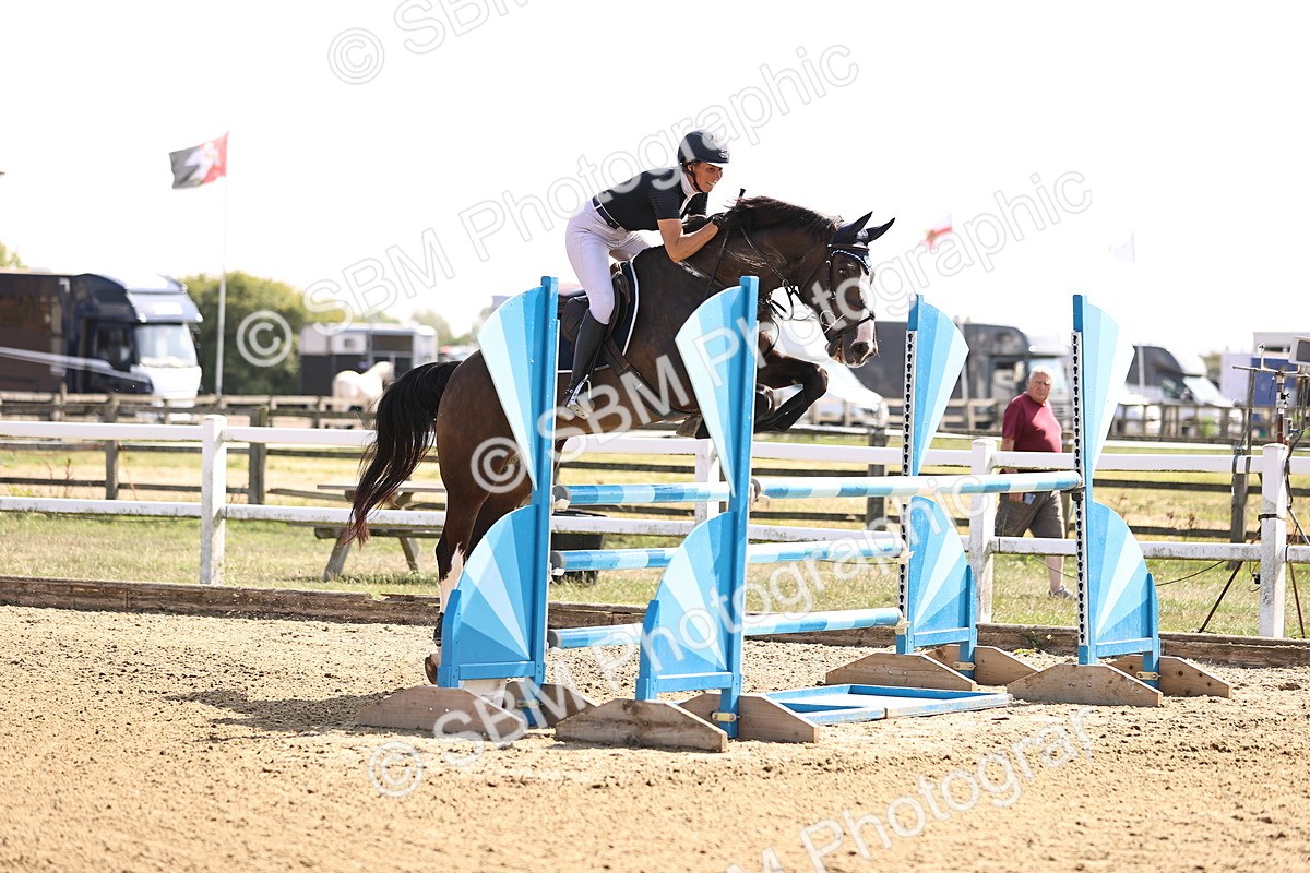 SBM_006846 - Class 13 - Senior Newcomers - 1.10m