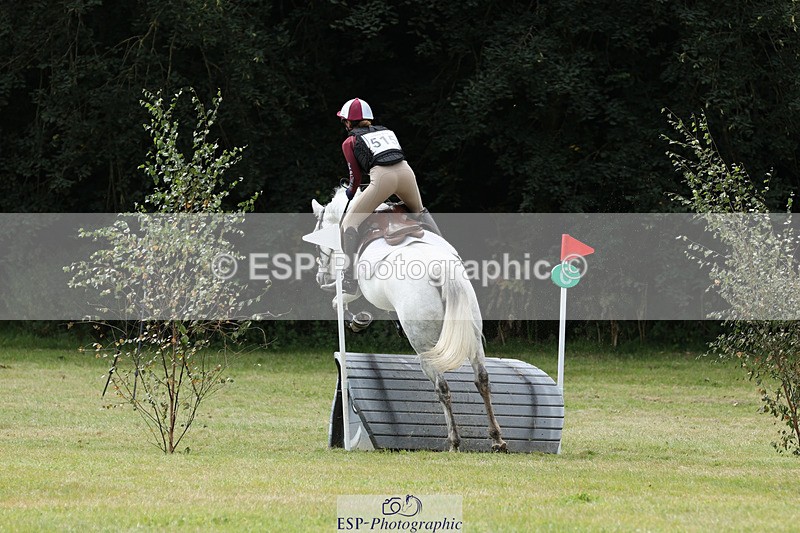 240825X-114950-32345 - 70cm XC 11.00 to 12.00