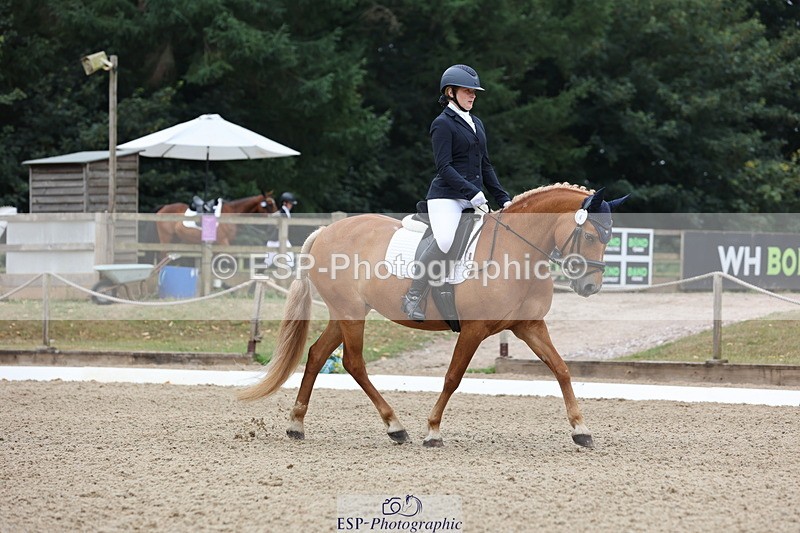 250718A-104539-00680 - 004-Millie.Garrett-Ashley.Rhoda