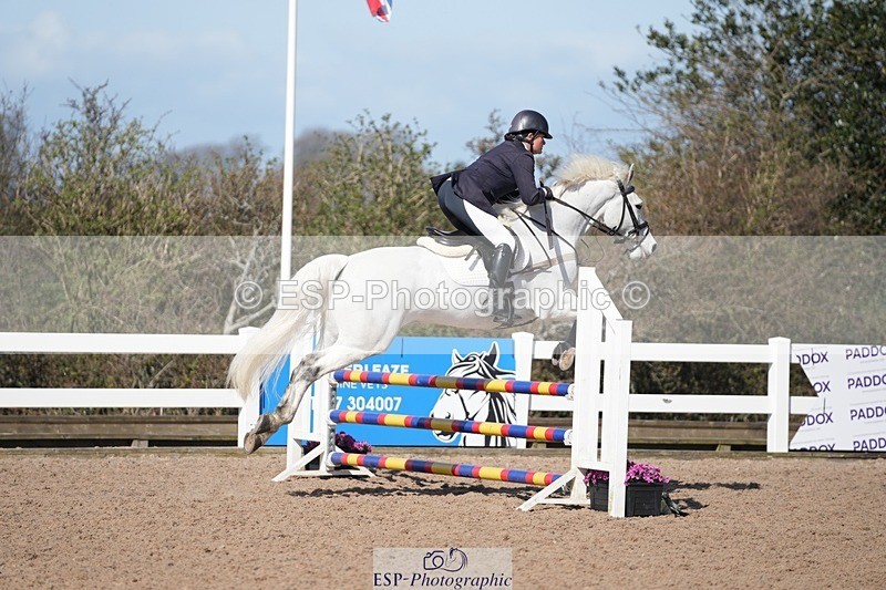 250329-103240-03662 - Cls 20 British Novice and 90cm