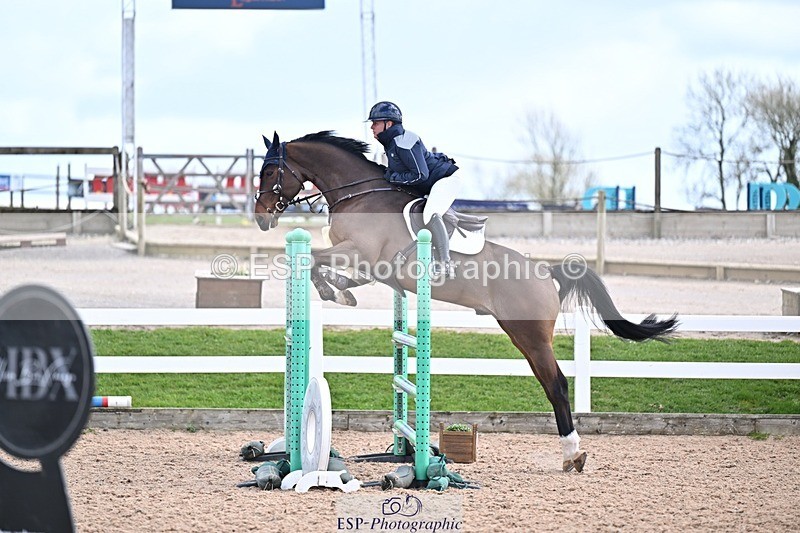 260325-122232-00330 - Cls 3 Snr 1.05m