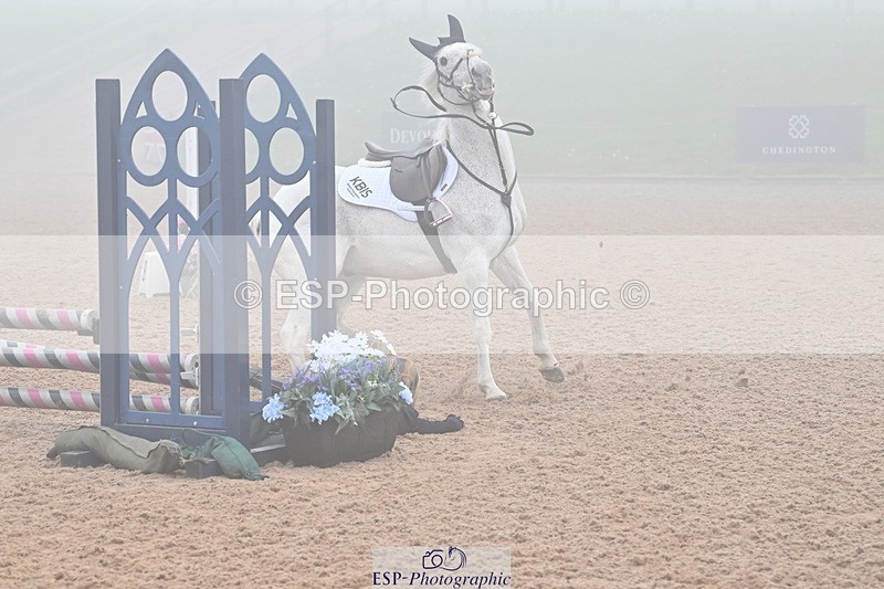 240506A-091549-08005 - Cls 1 Pony Intro 70cm