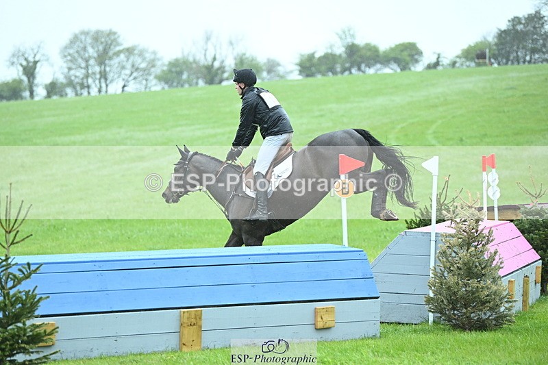 250418-120848-02665 - 019-Sean.Duffy-ZORGVLIET.MERLOT