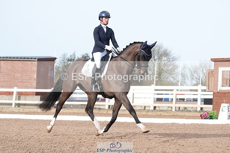 260214-135454-04327 - 083-Toni.Terry