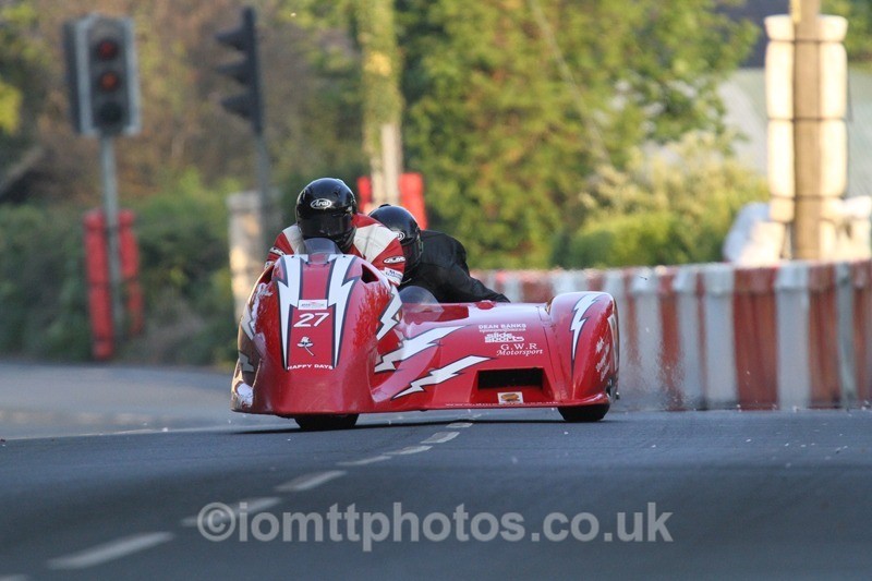 IMG_5705 - Thursday Practice - TT 2013 Side Car