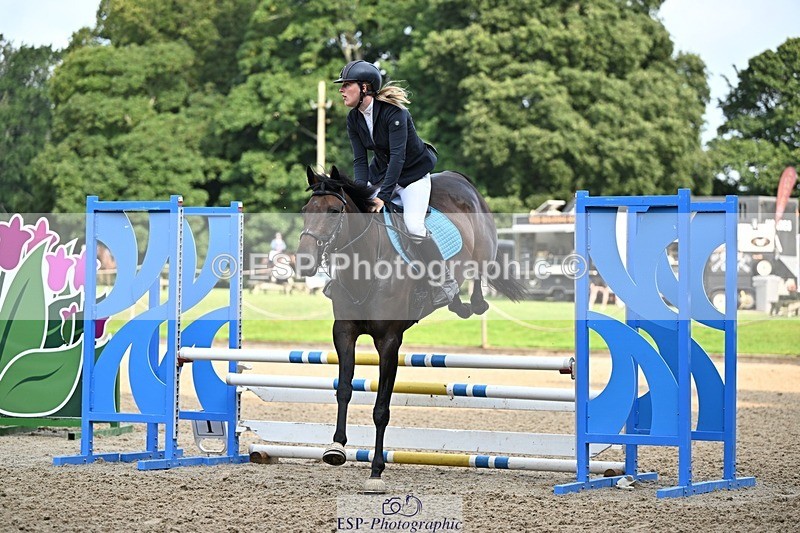 240818-091827-03363 - Cls 8A Snr British Novice