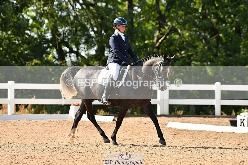 250817-160218-11435 - 206-Mel.NorthwoodBarnridge.Flying.Solo