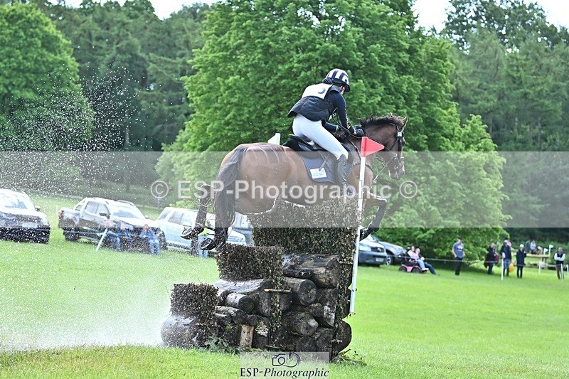 240526-113743-20611 - 425-HUMBLE_GLORY-Sophia_Hill