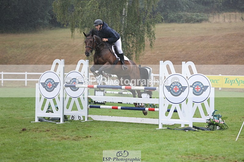 250830A-140419-06875 - Cls 16 Snr Newcomers and 1.10m Open