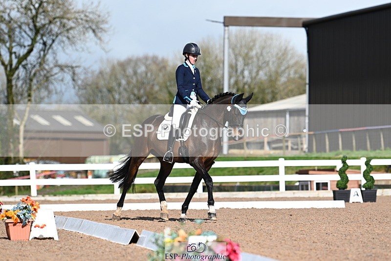 240218A-124328-07296 - 232-Alys.Matravers-VORVASHILL.VERTIGO