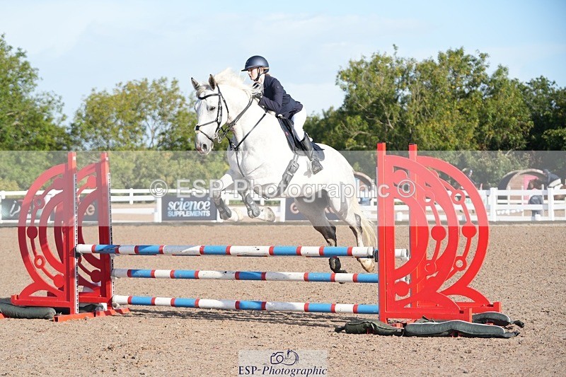 250911-090821-00027 - Cls 8 Clear Round