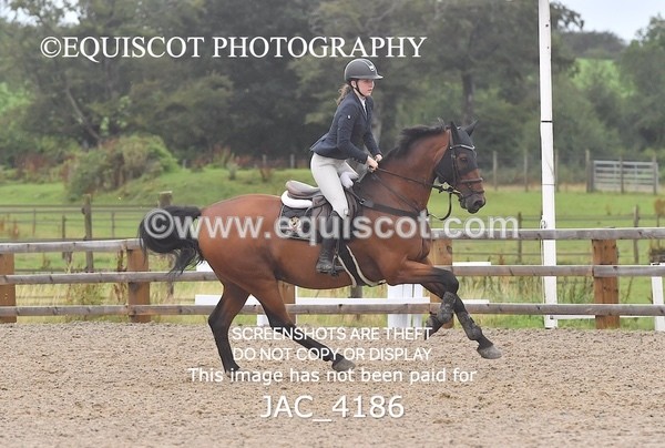 JAC_4186 - CLASS 6 Senior Newcomers/ 1.10m Open