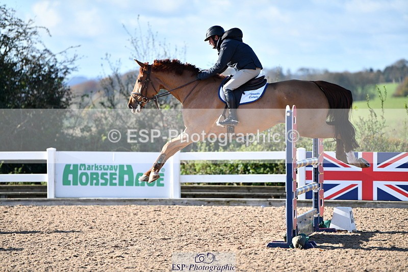 231110A-131411-00489 - Cls 5 Newcomers & 1.10m Open