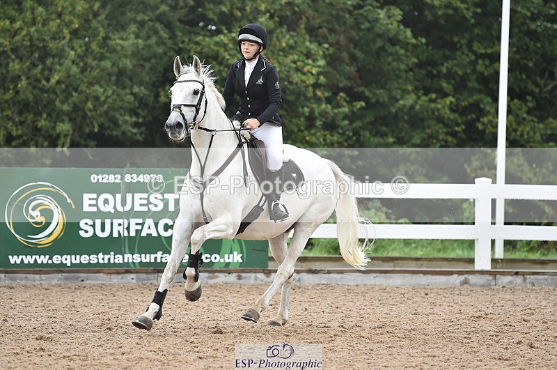 220829A-171452-00387 - 80cm Classes 5a 5b & 6