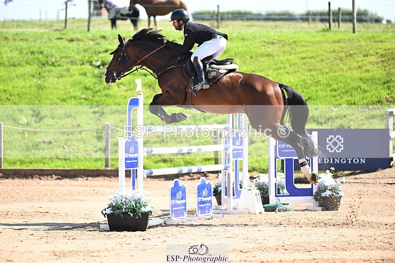 240718A-103903-04588 - Cls 1, 3 Star Small Tour 1.35m