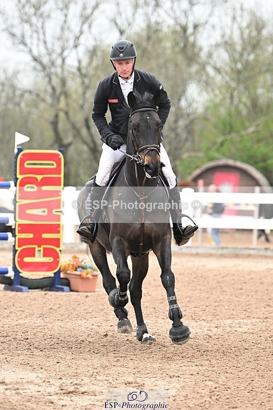 250424-121834-04254 - Cls 21 - 1 Star Gold Tour