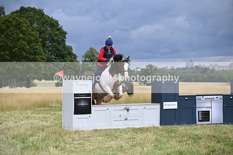 WJ6_2737 - Time at Jump 11:06 to 11:40