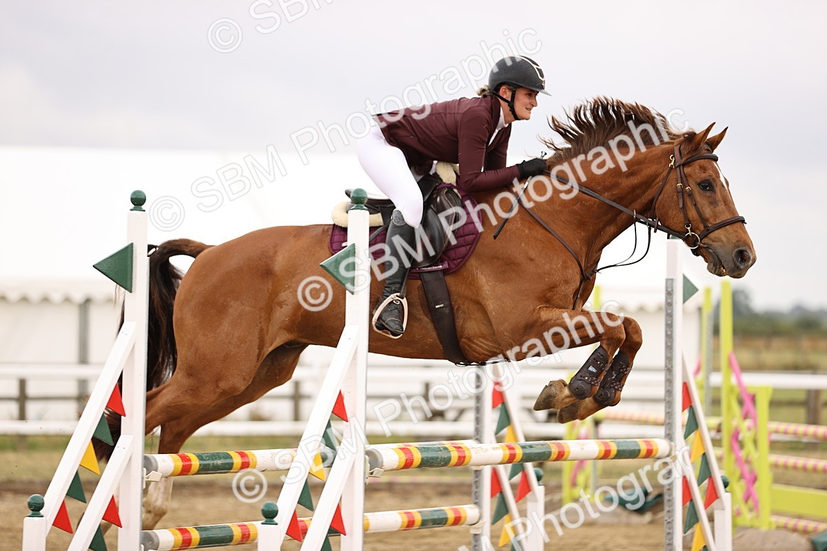 SBM_026464 - Class 12 - Amateur Championship Qualifier 1.05m