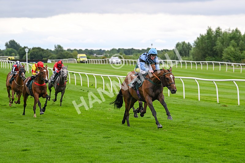 100724-Race 4-Achnamara-4995 - Race 4