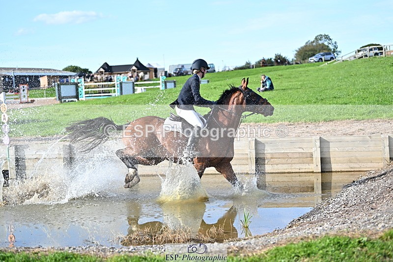 240913A-170156-05584 - Cls 19 Snr 1m Open Speed Derby