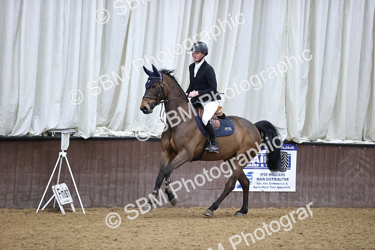 SBM_001511 - Class 4 - Senior Newcomers - 1.10m Open