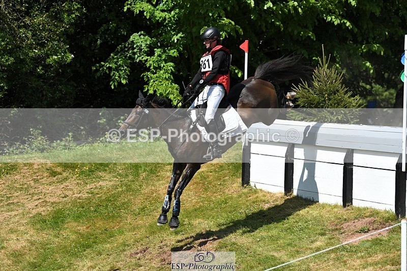 230527-145958-10571 - 361-FINCH_FANCY-Ben_Lee_Liles-XC