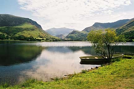 Snowdon from Llyn Nantlle with boat C01-7-16 - Sceniks.com - Snowdonia landscape photographs by Dave O'Shea