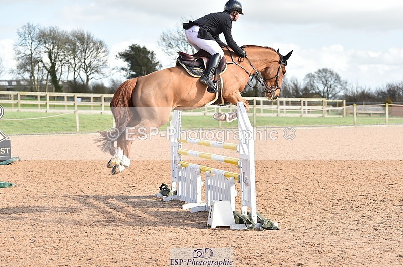 240306A-141434-01605 - Cls 4 Newcomers and 1.10m Open