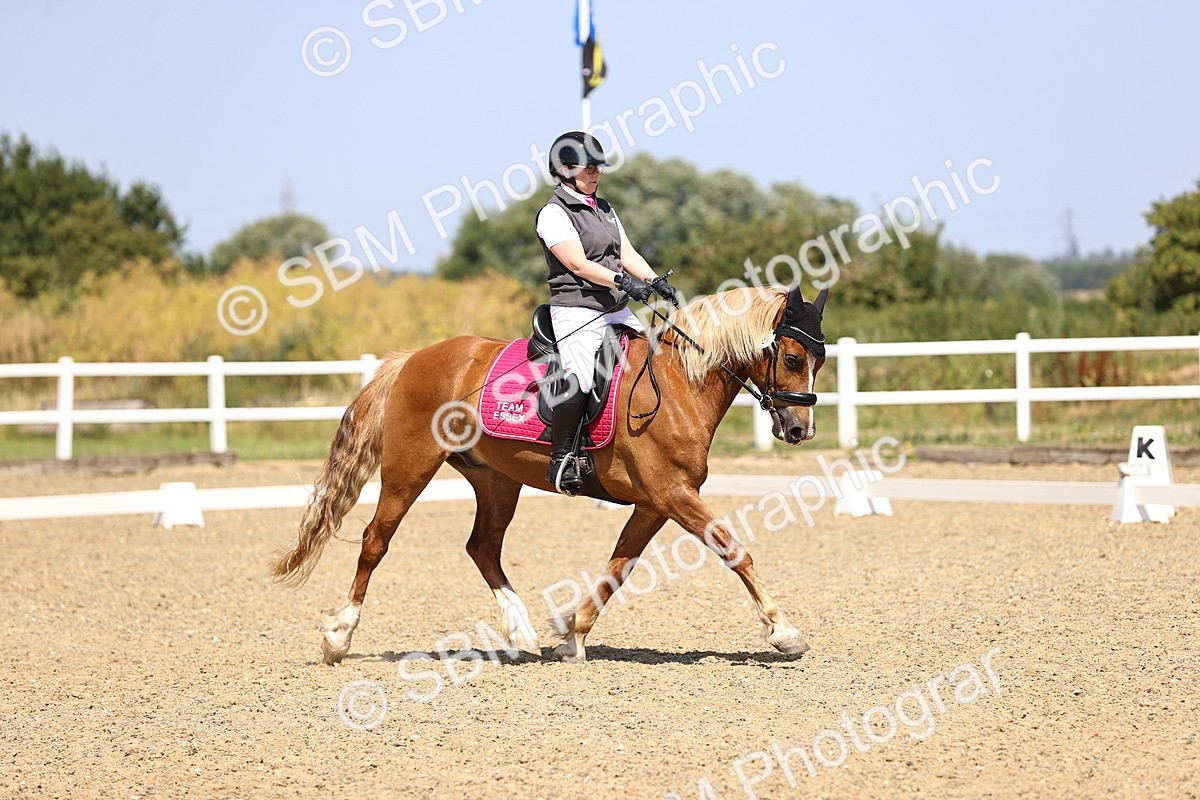 SBM_010402 - Novice 5 - 11.20-12.23
